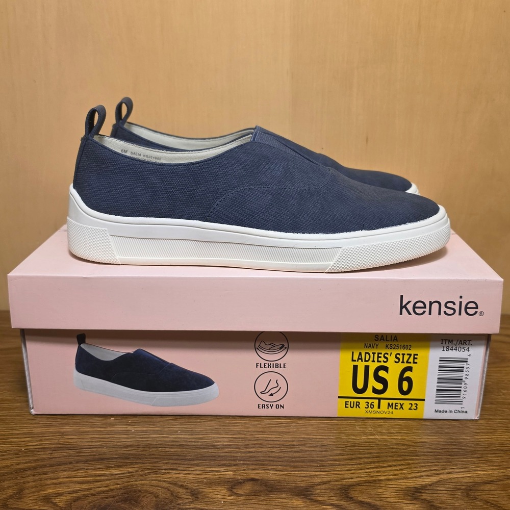 Kensie Salia KS251602 Women's Size 6 Navy Slip-On Sneakers New With Box*